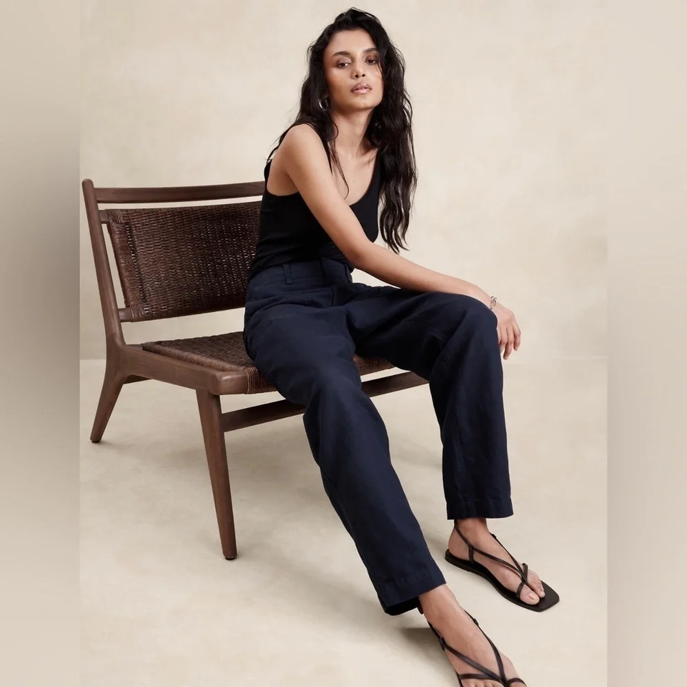 NWT! Banana Republic Navy Mya Cotton-Linen Cargo Pant - Size 12